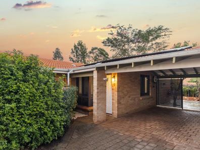 4/23 Thurlow Avenue, Yokine WA 6060