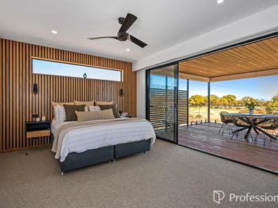 112 Aslett Drive, Karlkurla WA 6430