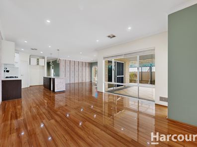 14 Cairo Way, Wanneroo WA 6065