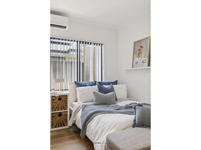 Room/3  37 Arrowsmith Loop, South Guildford WA 6055