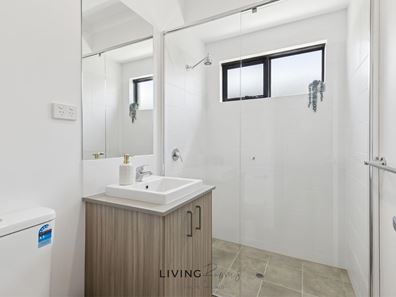 Room/3  37 Arrowsmith Loop, South Guildford WA 6055