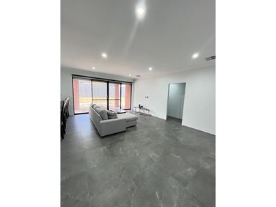 49 Grover Way, Ellenbrook WA 6069