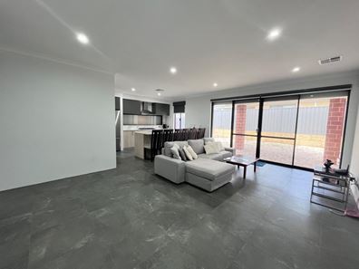 49 Grover Way, Ellenbrook WA 6069