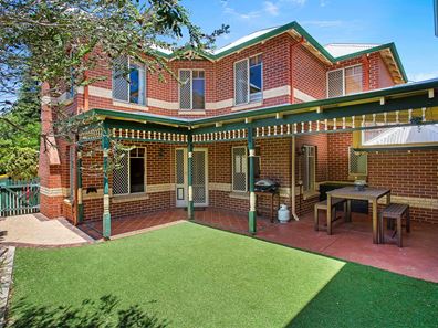 9 Washington St, Victoria Park WA 6100