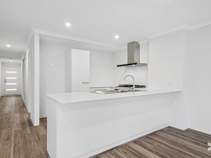 168A Lyon Road, Aubin Grove WA 6164