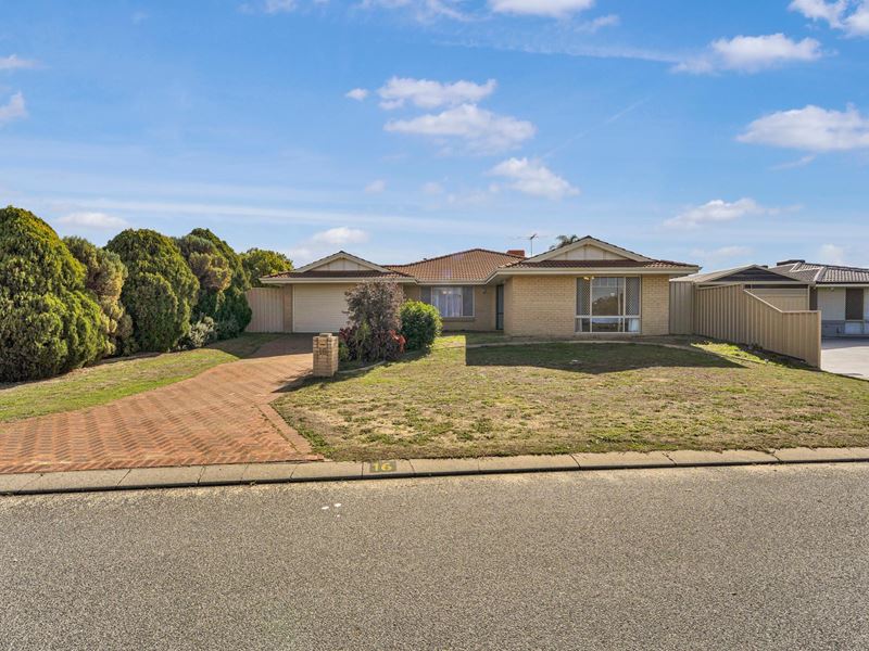 16 Marianne Way, Alexander Heights WA 6064