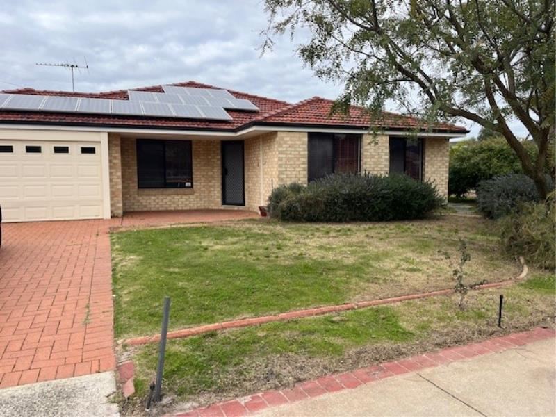 90 Baningan Ave, Success WA 6164