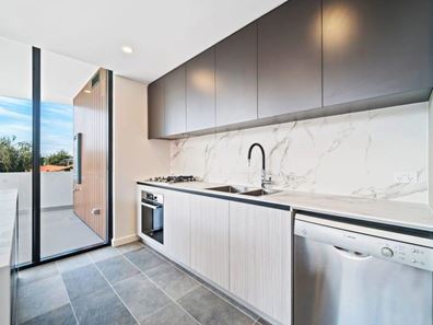 104/87 Robert Street, Como WA 6152