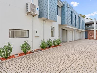 11/8 William Street, Midland WA 6056