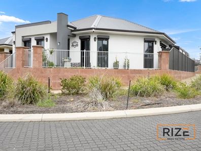 15 Forever Boulevard, Banksia Grove WA 6031