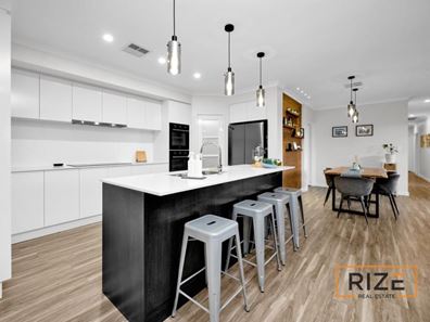 15 Forever Boulevard, Banksia Grove WA 6031