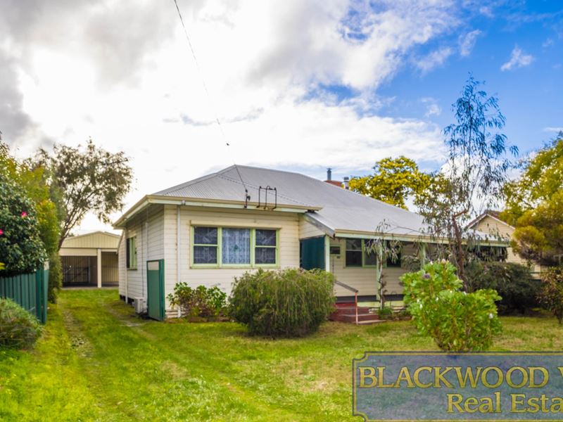 67 Mungalup Road, Collie WA 6225