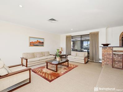 12 Minchin Place, Bull Creek WA 6149
