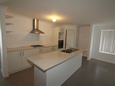 64 Smirk Rd, Baldivis WA 6171
