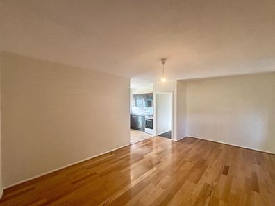 4/32 Bussell Road, Wembley Downs WA 6019