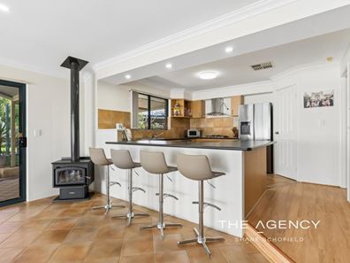 23 Desert Ash Place, Helena Valley WA 6056