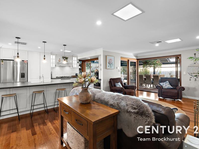 110 Casserly Drive, Leeming