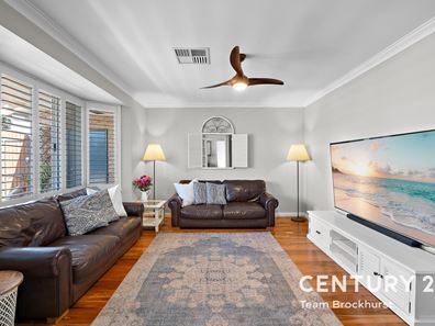 110 Casserly Drive, Leeming WA 6149