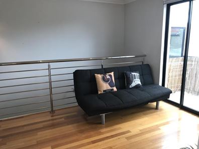 10 Queensbury Road, Joondalup WA 6027
