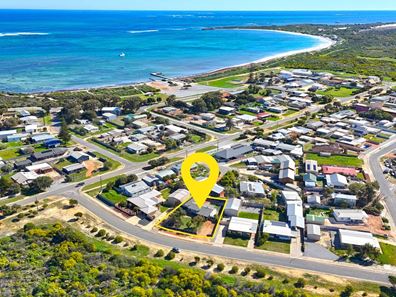50 Hunter Crescent, Green Head WA 6514
