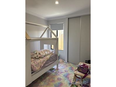 9A Somerset Way, Lakelands WA 6180