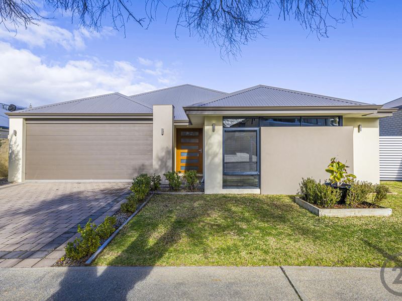 5 Endeavour Circle, Wannanup WA 6210