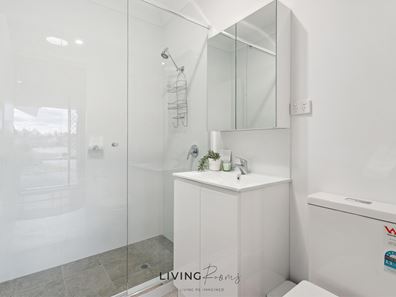 Room/3  8 Cornwall Close, Morley WA 6062