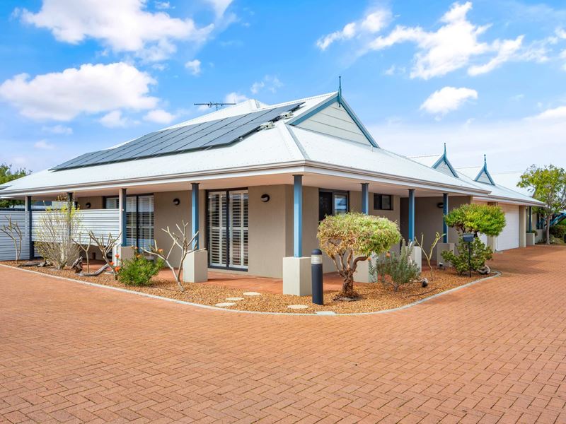 2/90 Seymour Street, West Busselton WA 6280