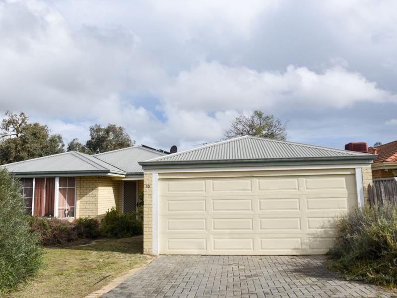 10 Corvina Place, Caversham WA 6055