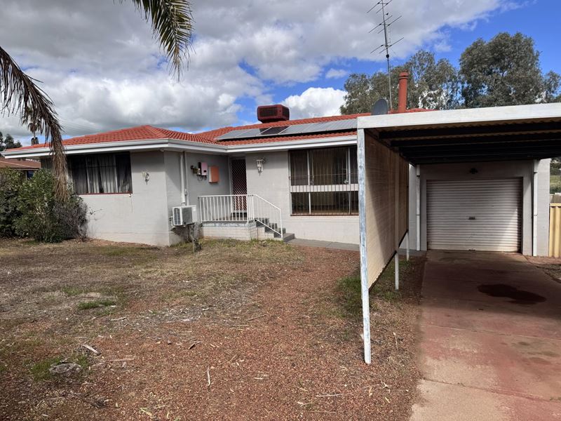 13 Clarkson Street, Northam WA 6401
