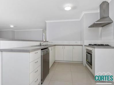 61C Bert St, Gosnells WA 6110