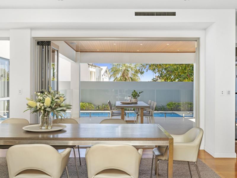6 Calver Place, City Beach