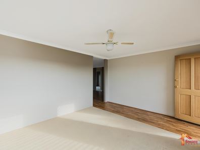 30 Brookeby Heights, Leda WA 6170