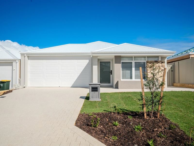 9 Trestles Way, Eglinton WA 6034