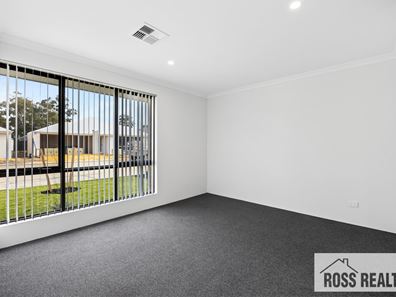4 Grevillea Road, Henley Brook WA 6055