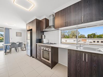 50 Bishop Road, Middle Swan WA 6056