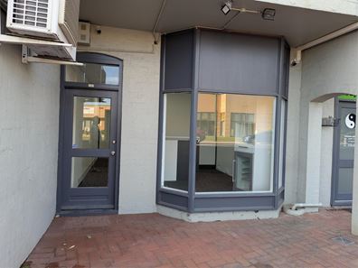 18/145 Stirling Highway, Nedlands WA 6009