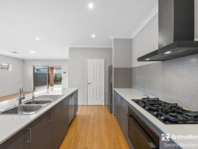 6 Ligado Avenue, Aveley WA 6069