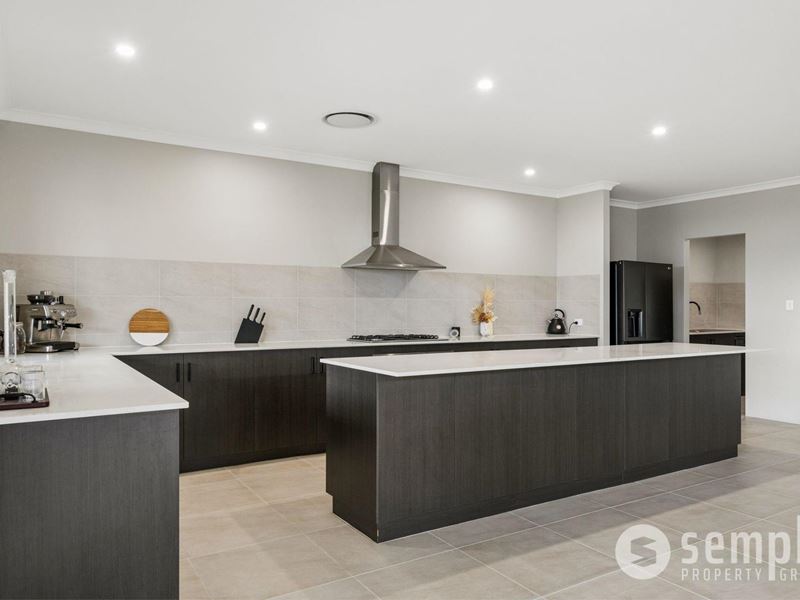 170 Kokoda Boulevard, Byford WA 6122