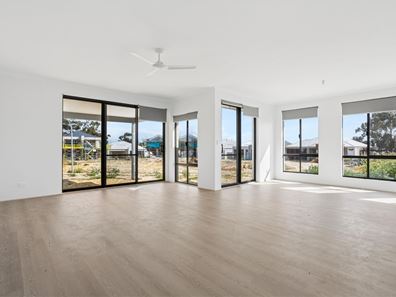 9 Petrin Road, Landsdale WA 6065