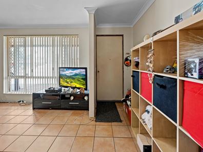 32 Amazon Dr, Beechboro WA 6063