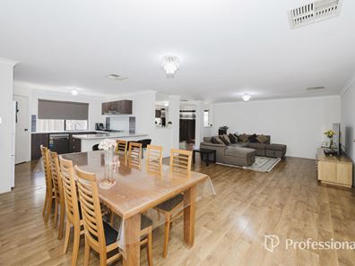 10 Jervis Drive, Ellenbrook WA 6069