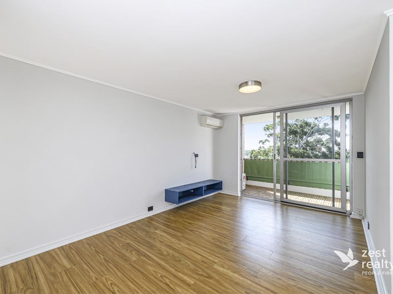 76/16 Leeder Street, Glendalough WA 6016