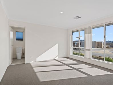 6 Cedar Way, Golden Bay WA 6174