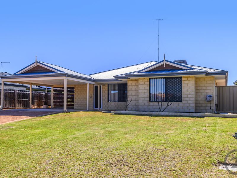 14 Bethel Corner, Halls Head WA 6210