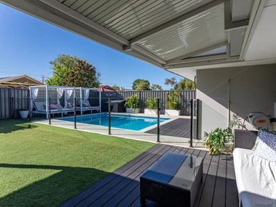 15 Penhurst Court, Thornlie WA 6108