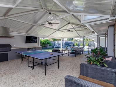 15 Penhurst Court, Thornlie WA 6108