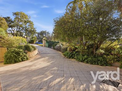 17 Stoneham Road, Attadale WA 6156