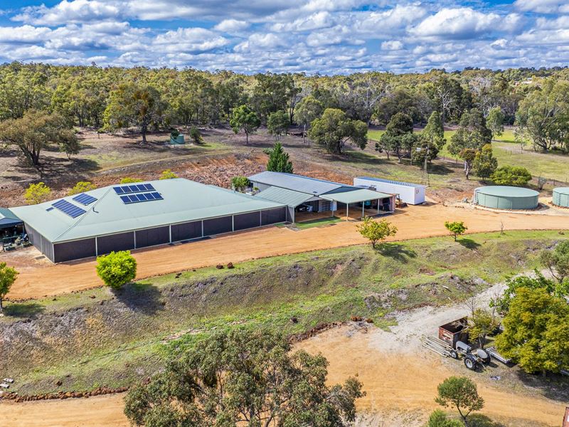 216 Powderbark Road, Lower Chittering WA 6084