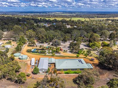 216 Powderbark Road, Lower Chittering WA 6084